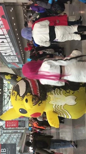 NYCC 2025: Venom Symbiote Pikachu vs Team Rocket | Pokémon Cosplay #shorts