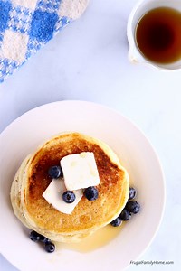 4 Ingredient Homemade Pancake Syrup Recipe