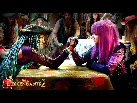 UMA vs. MAL: VK Drama Revealed!! | Descendants 2