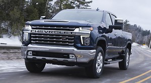 Apple CarPlay on Chevy Silverado 2500/3500 HD, how to connect