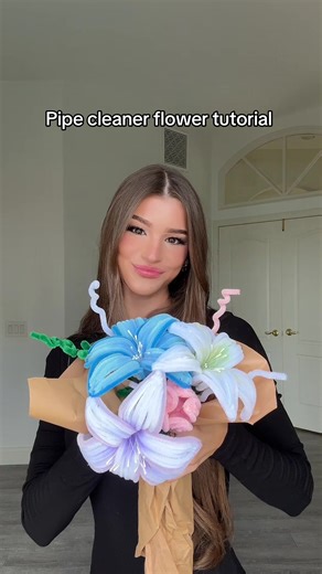 Brooke Monk (@brookemonk_)’s video of Pipe Cleaner Flower