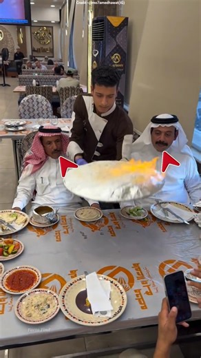 Dubai Sheikh’s Royal Food Served in a Shocking Way #shots #facts
