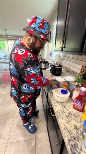 Giant King Size Burger for Kinghillbilly69