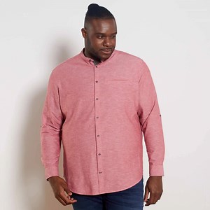 [LOOKS GRANDES TAILLES] Kiabi propose une collection Grande taille Femme & Homme. Retrouvez une large gamme de vêtements, chaussures et accessoires spécialement conçus pour les femmes et hommes aux formes généreuses. RDV dans le magasin Kiabi de votre ville! | Kiabi