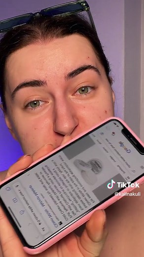 How to Apply Clown White Face Paint: Tips & Tricks