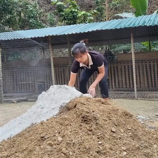 50K views · 794 reactions | How to build a trash incinerator using natural stone daily life, live whit nature 036 | Harrycollin | Facebook