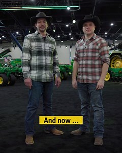 💥 Here it is - the new 9RX as the world's most powerful tractor and the new S7 Combine full of new automation features! 💥 What do you think? 😎 💚 💛 | John Deere