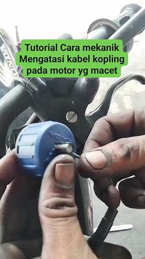 Tutorial Cara mekanik mengatasi label kopling motor yg macet #reelpro #fbpro #fyp #bemgkel #motor #viral #mekanik #otomotif #vidio #servis #kreatif | Andry Nurul Aprt