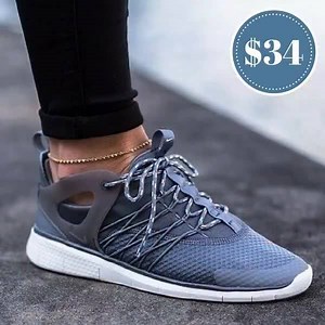 121K views · 2.1K reactions | Find Nike and more up to 70% off! Install the free app and shop now! Poshmark - the new way to Shop & Sell Fashion. | Poshmark | Facebook