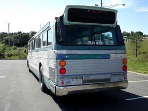 One Bus 1973 GMC " New Look" B340