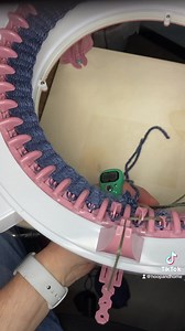 1.7M views · 4.1K reactions | Close up of working a flat panel with waste yarn. #knittingmachine #flatpanel #knitting #diy #crafts | Hoop and Home | Facebook