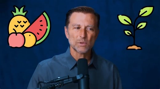 Learn about 7 anti-cancer fruits that can destroy cancer and boost health and longevity. DATA: https://www.mdpi.com/2077-0383/12/4/1589 0:00 Introduction: Cancer prevention diet 0:26 Anti-cancer fruits 1:39 Citrus fruits to prevent cancer 2:54 Grapes 4:11 Avocados 5:24 Cancer-fighting foods explained 1. Berries Blueberries and blackberries are rich in anthocyanins that inhibit cancer growth and feed your gut microbes. This is vital because 80% of your immune system is in your gut microbiome. Res