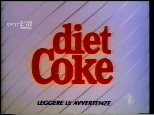 Diet Coke (1986) A metà degli anni 80 Coca Cola tentò di lanciare anche in Italia la Diet Coke. Nonostante la bella serie pubblicitaria e il jingle accattivante presente in questo e altri spot, ma il marchio non ebbe il successo sperato. Probabilmente non era il prodotto a essere scadente ma il marchio a non avere appeal: infatti venne rilanciata negli anni 90 come Coca Cola Light. Provenienza filmato: Archivio Personale Michele Logrippo #spot80 #short #pubblicitadiunavolta #pubblicitàvintage #s