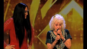 86M views · 140K reactions | ADORABLE 81-year-old singer Evelyn Williams gets the GOLDEN BUZZER at her Ireland's Got Talent audition... This is too cute ❤️ | Top Talent | Facebook