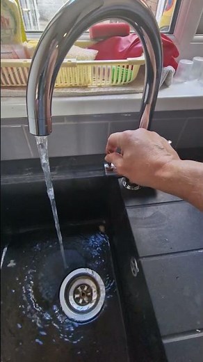 Installing kitchen taps from screwfix