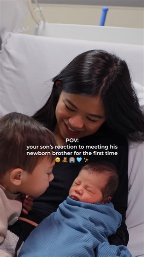His reaction melted our hearts 🥹 brothers | siblings | newborn | postpartum | bringing up bates | emotional | Lawson Bates