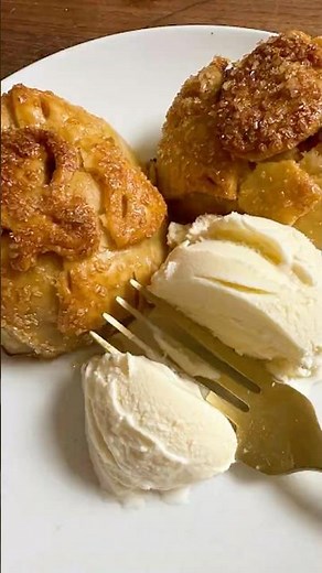 🍎Whole Baked Apples in Pie Crust — Easier Than Apple Pie!