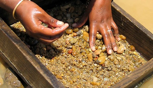 Hunt for Sapphires in Montana