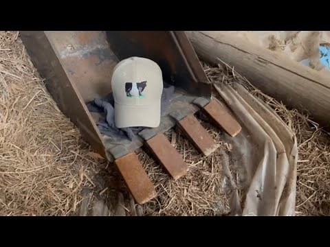 Installing Bucket Teeth Bobcat 709 Backhoe | Belted Galloway Homestead