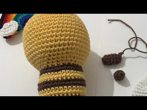 Easy bee crochet pattern