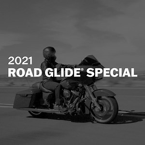 The road's calling. This is the answer. Create a new story for yourself in 2021 with the new Road Glide Special. | Harley-Davidson Canada