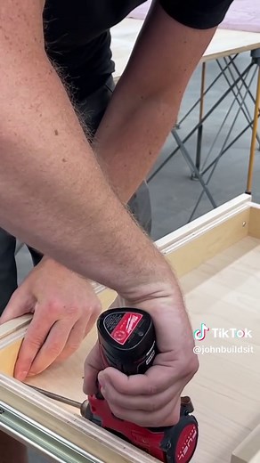 Maximizing Storage with Pull-Out Trays in Woodshop