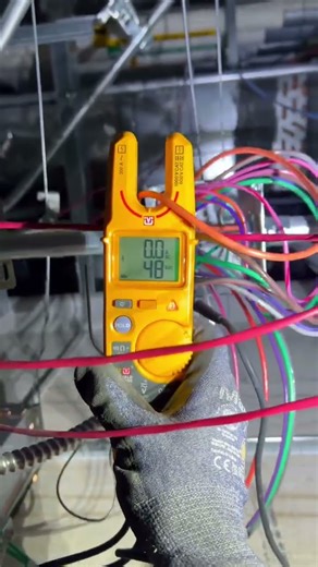 Fluke T6-1000 PRO Electrical Tester