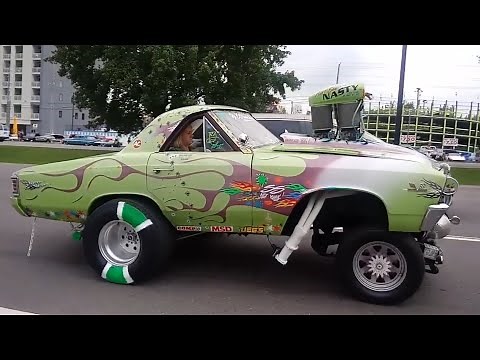 Amazing American Muscle Cars Engine Sounds! Acceleration! Revving! Burnout! Backfire!...