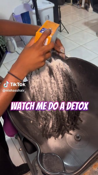 Essential Guide to Detoxing Your Locs for Healthy Hair