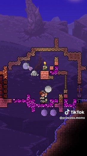 Terraria Gameplay: Building NPC Houses and Crafting Pizza