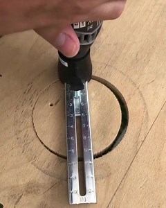 The perfect cut starts here. Check out the Dremel Circle Cutter & Straight Edge Guide in action by @pipesandcreative and @dremel_russia. Visit their page here: https://www.instagram.com/pipesandcreative/ #dremel #dremeltools #woodworking #cutting #woodshop #woodisgood #woodcut #woodworker #powertools | Dremel