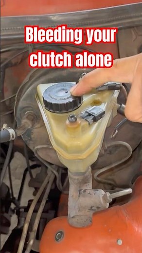 How to bleed a clutch ? #shorts #mechanical #tricks