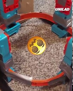 Me waiting for a blackhole to appear 😯 😆 | UNILAD