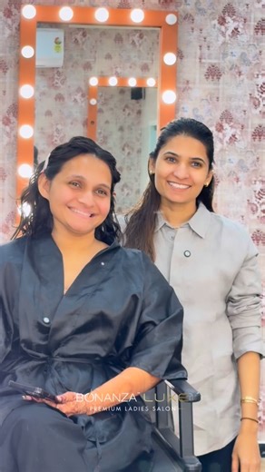 Bonanza Bridal studio on Instagram: "South Indian makeup done soft, graceful, and timeless 🌸✨ She wanted a look that feels traditional yet elegant nothing heavy, just pure beauty. So we created a soft South Indian makeup look, paired with fresh flowers in her hair 🌼🤍 Subtle eyes, glowing skin, and that calm royal vibe that truly defines a South Indian queen 👑✨ Simple, classic, and absolutely stunning tradition never goes out of style. #southindianmakeup #traditionalmakeup #softglam #southind