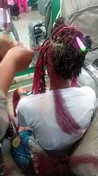 distress locs on sisterlococs