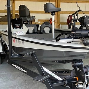 Vexus Bass Boat Trailer Steps by BoatEFX | Best Boat Trailer Steps