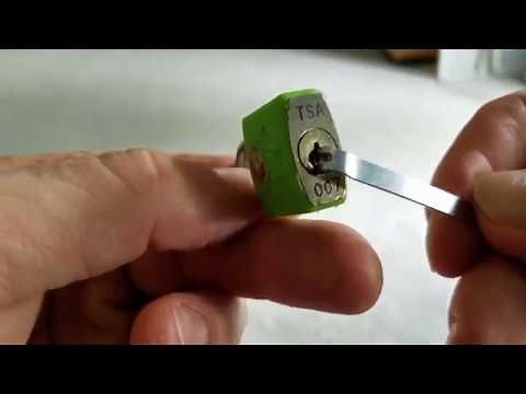 TSA 007 Luggage Lock Picking