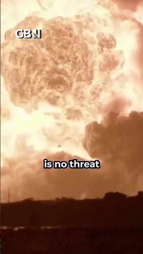 WATCH: HUGE mushroom cloud ERUPTS over Florida as Jeff Bezos's rocket EXPLODES on launchpad.