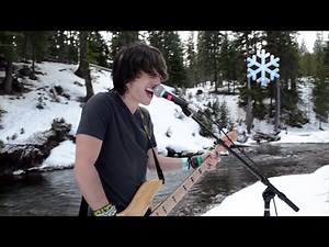 "My Songs Know What You Did In the Dark (Light Em Up)" - Fall Out Boy (Cover)