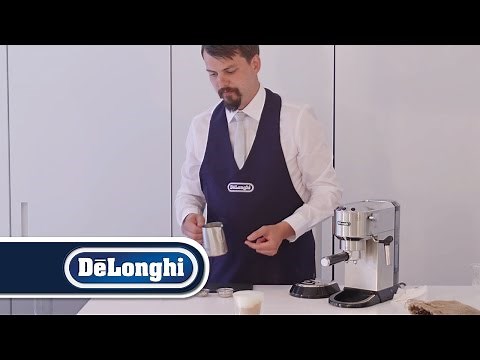 De'Longhi | How to froth milk for a cappuccino