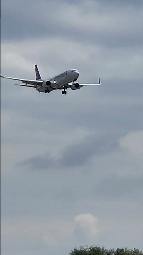 American Airlines 737 arrival at BWI! | Runway 28 | September 11, 2025