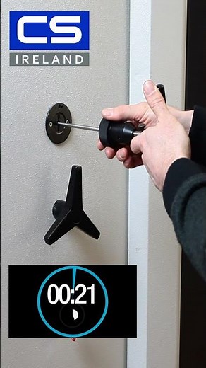 Safe Picked Open In 50 Seconds. Key Operated Safe Locks Are Dangerous - www.certifiedsafesireland.ie
