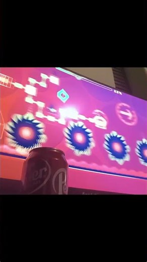 trying to beat electrodynamix geometry dash