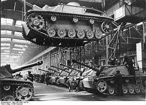 Amazing Tank Factories Of WWII | War History Online