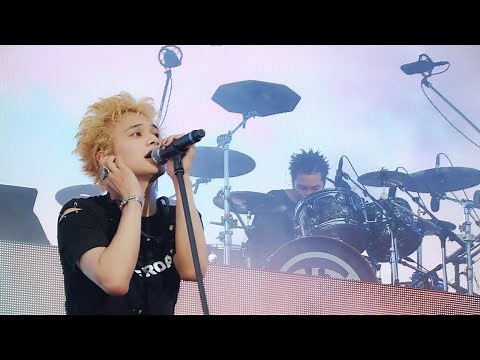 DISH// - しわくちゃな雲を抱いて [Official Live Video]