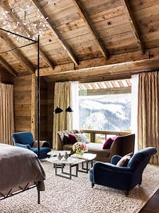 28 Dreamy Bedrooms That Will Put You In a Romantic Mood