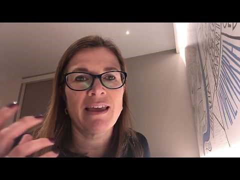 How to avoid being monotone in your presentations and sounding boring when public speaking (2018)