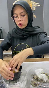 134K views · 2.2K reactions | Short unboxing video. Small shipment from  #snakes #python #reptiles #pet #reticulatedpython | Brotherhood Reptiles | Facebook