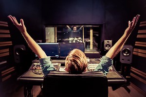 Mixing Music 101: The 8 Steps to a Radio-Ready Sound February 2026