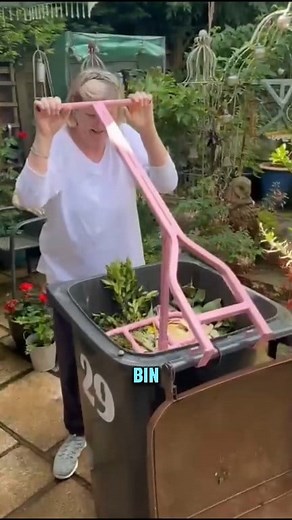 This genius trash bin compactor presses garbage down tight so you can fit way more waste before the next pickup. A simple tool that saves space, keeps bins tidy, and makes garbage day a little more entertaining. credits: tradesupplyco /IG@TheCityOfFail /YT #inventions​ #interesting​ #educational​ #tools | Tech Today